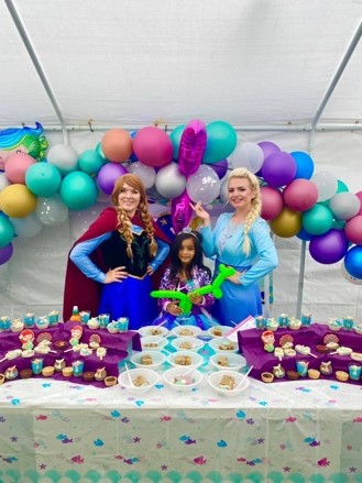 Frozen Anna Elsa Hans Olaf Kristoff and Snow Edible Cake Topper Image – A Birthday Place